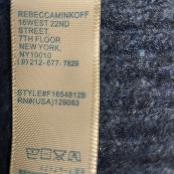 Rebecca Minkoff size M cut-out sweater extra fine Merion wool blend - Picture 10 of 12